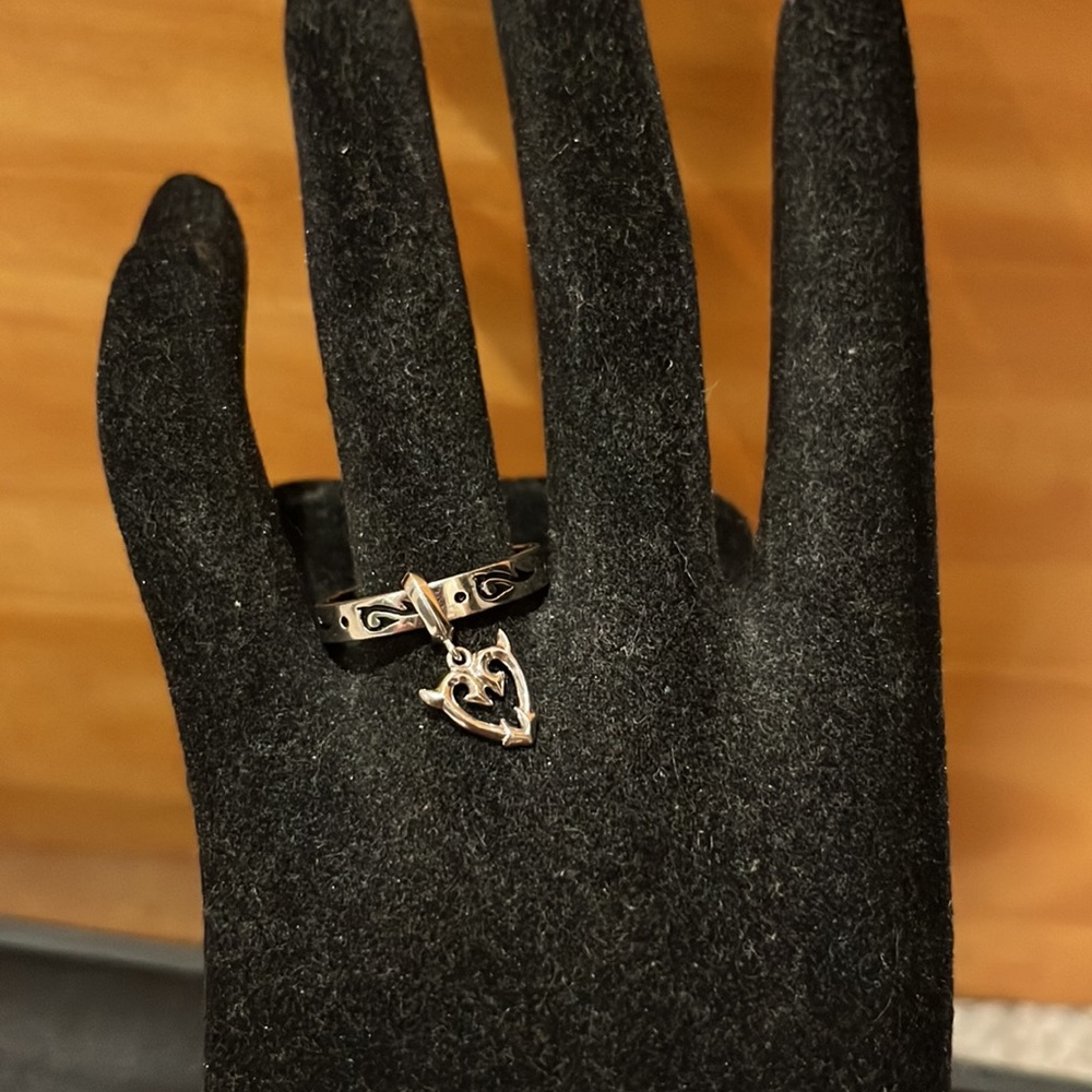 Guess GC 925 Dangle Ring - Picture 5 of 7
